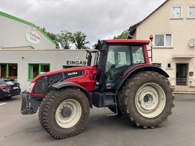 Valtra T 173 SH High Tec - Tractor: afbeelding 1 Valtra T 173 SH High Tec - Tractor: afbeelding 1
