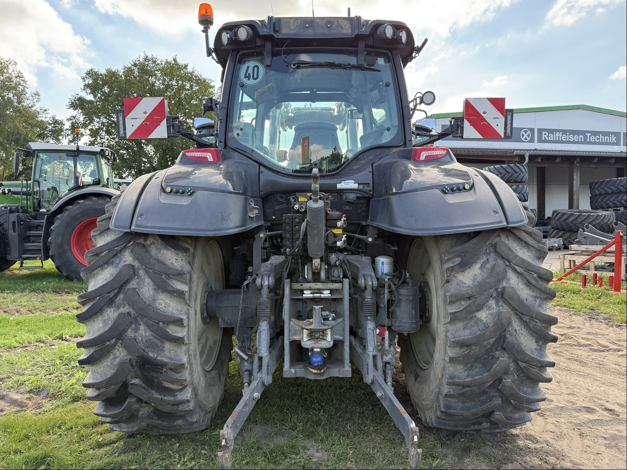 Valtra T 254 Versu - Tractor: afbeelding 3 Valtra T 254 Versu - Tractor: afbeelding 3