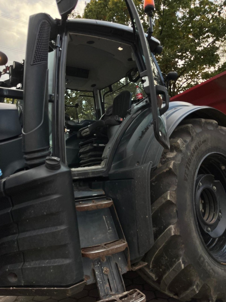 Valtra T214 Direct TwinTrac - Tractor: afbeelding 5 Valtra T214 Direct TwinTrac - Tractor: afbeelding 5
