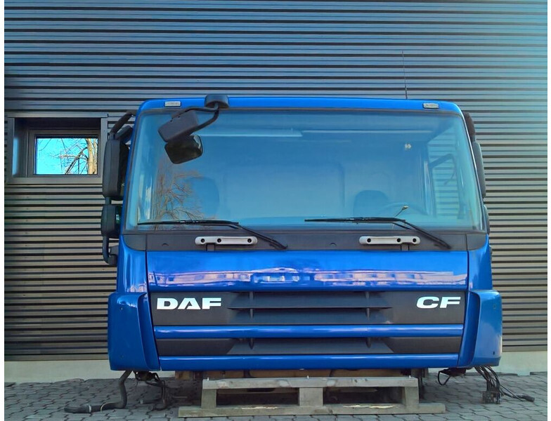 DAF CF65 CF75 CF85 Euro 5 - Cabine en interieur voor Vrachtwagen: afbeelding 3 DAF CF65 CF75 CF85 Euro 5 - Cabine en interieur voor Vrachtwagen: afbeelding 3
