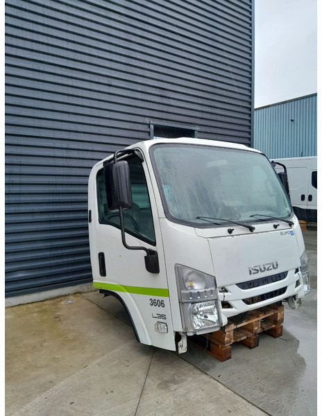 Isuzu Narrow L 35 - stretta - Cabine en interieur voor Vrachtwagen: afbeelding 2 Isuzu Narrow L 35 - stretta - Cabine en interieur voor Vrachtwagen: afbeelding 2