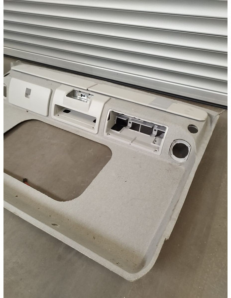 Iveco Eurocargo - Cabine en interieur voor Vrachtwagen: afbeelding 2 Iveco Eurocargo - Cabine en interieur voor Vrachtwagen: afbeelding 2