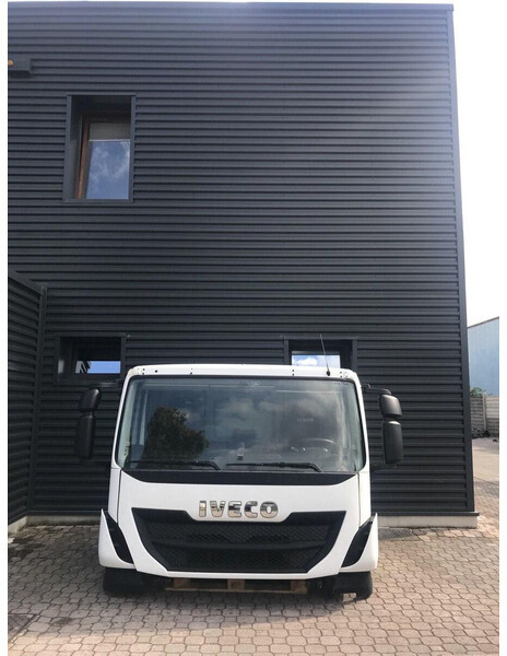 Iveco TRAKKER - HI-STREET Euro 6 - Cabine en interieur voor Vrachtwagen: afbeelding 1 Iveco TRAKKER - HI-STREET Euro 6 - Cabine en interieur voor Vrachtwagen: afbeelding 1
