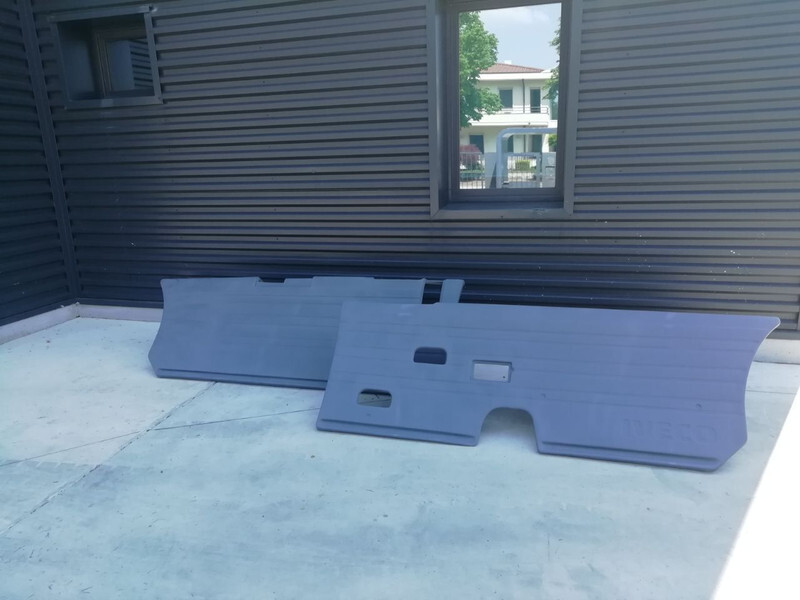 Iveco TURBOSTAR 190 - 190.48 - Aerokit/ Spoiler voor Vrachtwagen: afbeelding 4 Iveco TURBOSTAR 190 - 190.48 - Aerokit/ Spoiler voor Vrachtwagen: afbeelding 4