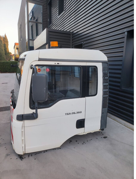 MAN TGM TGA - Cabine en interieur voor Vrachtwagen: afbeelding 1 MAN TGM TGA - Cabine en interieur voor Vrachtwagen: afbeelding 1