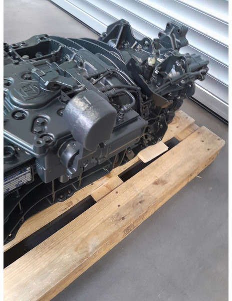 MAN ZF Ecosplit 4 - Versnellingsbak voor Vrachtwagen: afbeelding 3 MAN ZF Ecosplit 4 - Versnellingsbak voor Vrachtwagen: afbeelding 3
