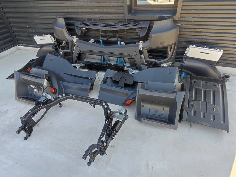 Bumper voor Vrachtwagen Mercedes-Benz ACTROS AROCS ANTOS MP4 EURO 5 EURO 6: afbeelding 7 Bumper voor Vrachtwagen Mercedes-Benz ACTROS AROCS ANTOS MP4 EURO 5 EURO 6: afbeelding 7