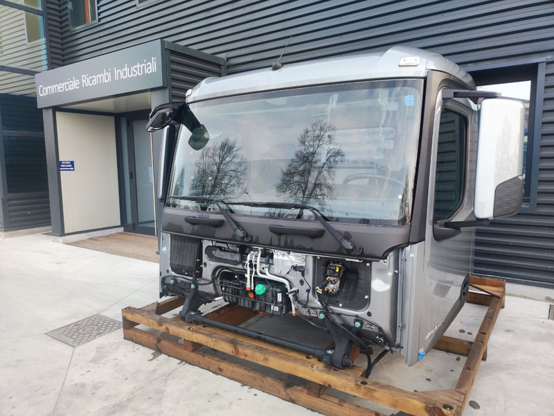 Mercedes-Benz ANTOS AROCS " S TYPE " 2300mm MP4 - Cabine en interieur voor Vrachtwagen: afbeelding 4 Mercedes-Benz ANTOS AROCS " S TYPE " 2300mm MP4 - Cabine en interieur voor Vrachtwagen: afbeelding 4