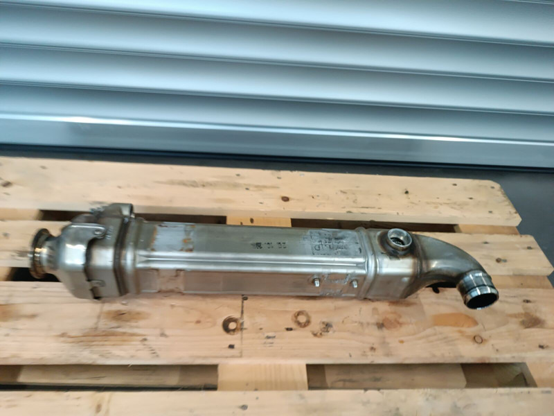 Mercedes-Benz Actros, Arocs E6 - Geluiddemper/ Uitlaatsysteem voor Vrachtwagen: afbeelding 2 Mercedes-Benz Actros, Arocs E6 - Geluiddemper/ Uitlaatsysteem voor Vrachtwagen: afbeelding 2