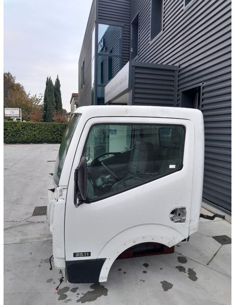 Nissan Cabstar - Cabine en interieur voor Vrachtwagen: afbeelding 5 Nissan Cabstar - Cabine en interieur voor Vrachtwagen: afbeelding 5