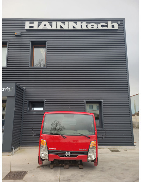 Nissan Cabstar - Cabine en interieur voor Vrachtwagen: afbeelding 1 Nissan Cabstar - Cabine en interieur voor Vrachtwagen: afbeelding 1