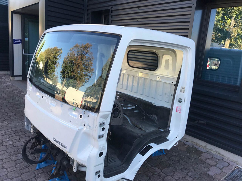 Nissan NT400 CABSTAR - Cabine en interieur voor Vrachtwagen: afbeelding 1 Nissan NT400 CABSTAR - Cabine en interieur voor Vrachtwagen: afbeelding 1
