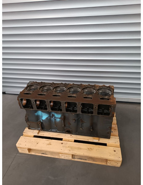 Scania  - Cilinderblok voor Vrachtwagen: afbeelding 2 Scania  - Cilinderblok voor Vrachtwagen: afbeelding 2