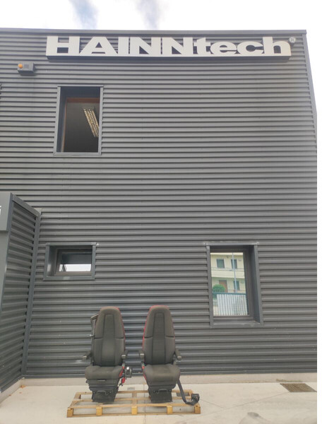 Volvo FH4 - FH13 FH16 - Zitplaats voor Vrachtwagen: afbeelding 1 Volvo FH4 - FH13 FH16 - Zitplaats voor Vrachtwagen: afbeelding 1