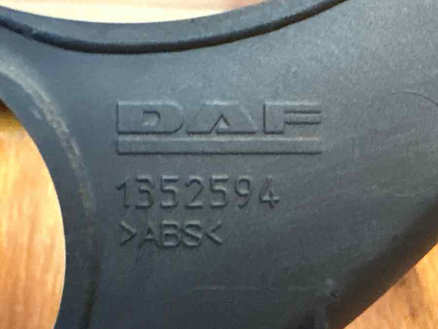 DAF ICL CABINET PANEL 1352594 - Cabine en interieur voor Vrachtwagen: afbeelding 3 DAF ICL CABINET PANEL 1352594 - Cabine en interieur voor Vrachtwagen: afbeelding 3