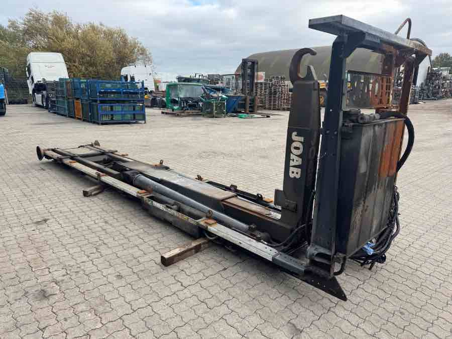 JOAB HOOK LOADER SYSTEM L20 - 5950 AA - Haakarm/ Portaalarmsysteem: afbeelding 1 JOAB HOOK LOADER SYSTEM L20 - 5950 AA - Haakarm/ Portaalarmsysteem: afbeelding 1