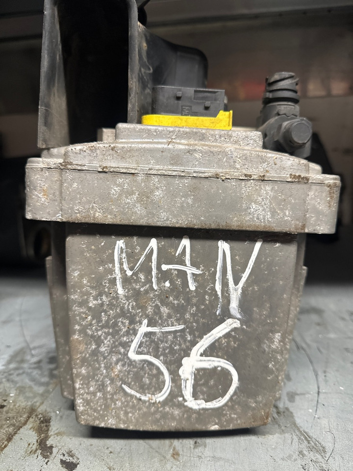MAN ADBLUE PUMPE 81.15403-6138 - Brandstoftoevoer voor Vrachtwagen: afbeelding 1 MAN ADBLUE PUMPE 81.15403-6138 - Brandstoftoevoer voor Vrachtwagen: afbeelding 1