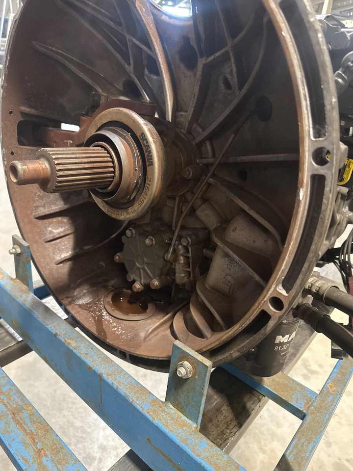 MAN GEARBOX 12+2 GZ2700 DD // 81.32004-6484 - Versnellingsbak voor Vrachtwagen: afbeelding 2 MAN GEARBOX 12+2 GZ2700 DD // 81.32004-6484 - Versnellingsbak voor Vrachtwagen: afbeelding 2