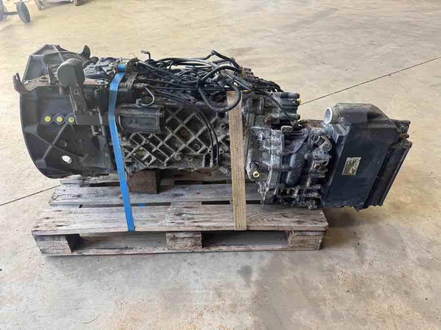 MAN GEARBOX 16S2221 TD RETRADER // 81.32004-6017 - Versnellingsbak voor Vrachtwagen: afbeelding 2 MAN GEARBOX 16S2221 TD RETRADER // 81.32004-6017 - Versnellingsbak voor Vrachtwagen: afbeelding 2