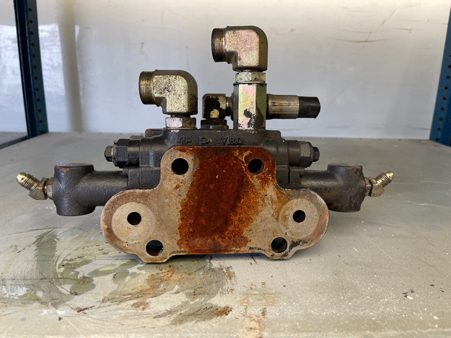 NEW HOLLAND VALVE KPM VENTIL TYPE :KMC10-1023 - Remventiel voor Vrachtwagen: afbeelding 3 NEW HOLLAND VALVE KPM VENTIL TYPE :KMC10-1023 - Remventiel voor Vrachtwagen: afbeelding 3