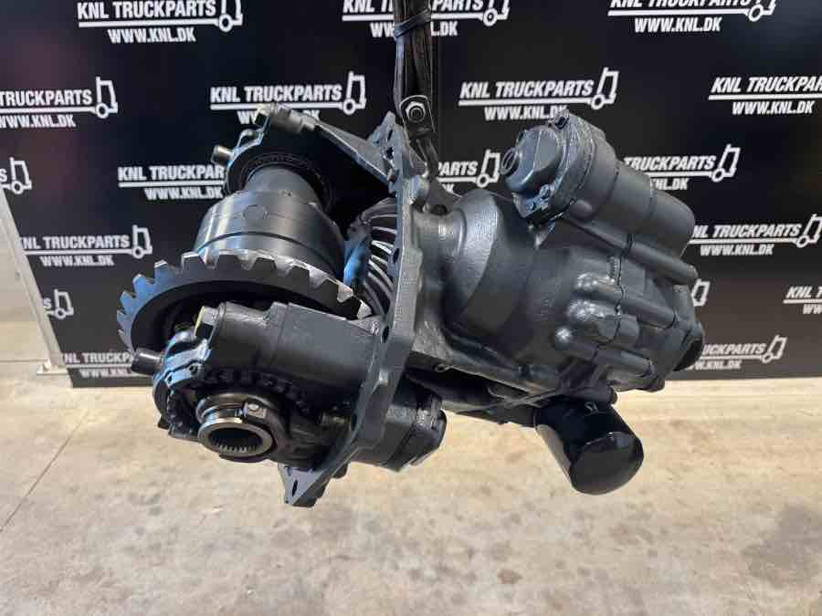 SCANIA DIFF RBP835 - 3.96 // 1531355 - Differentieel voor Vrachtwagen: afbeelding 1 SCANIA DIFF RBP835 - 3.96 // 1531355 - Differentieel voor Vrachtwagen: afbeelding 1