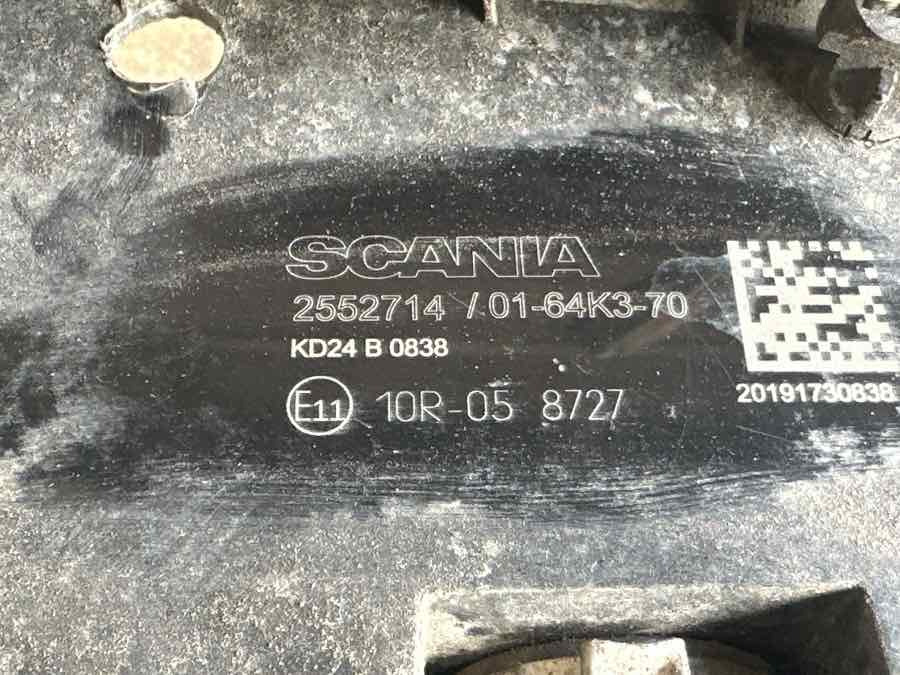 SCANIA FOG LAMP 2552714 - Lichten/ Verlichting voor Vrachtwagen: afbeelding 4 SCANIA FOG LAMP 2552714 - Lichten/ Verlichting voor Vrachtwagen: afbeelding 4