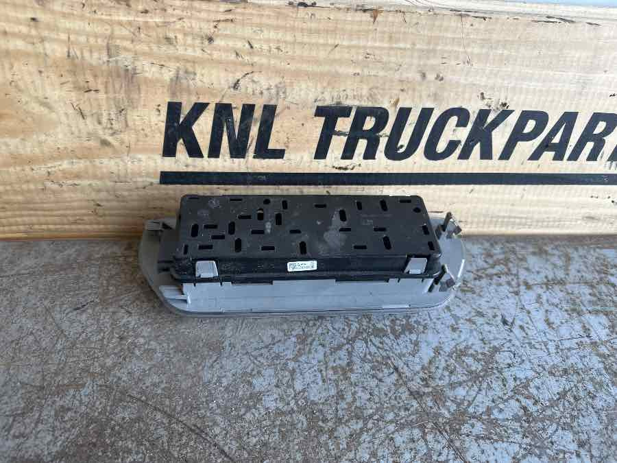 SCANIA ROOF LAMP 2038544 - Lichten/ Verlichting voor Vrachtwagen: afbeelding 2 SCANIA ROOF LAMP 2038544 - Lichten/ Verlichting voor Vrachtwagen: afbeelding 2