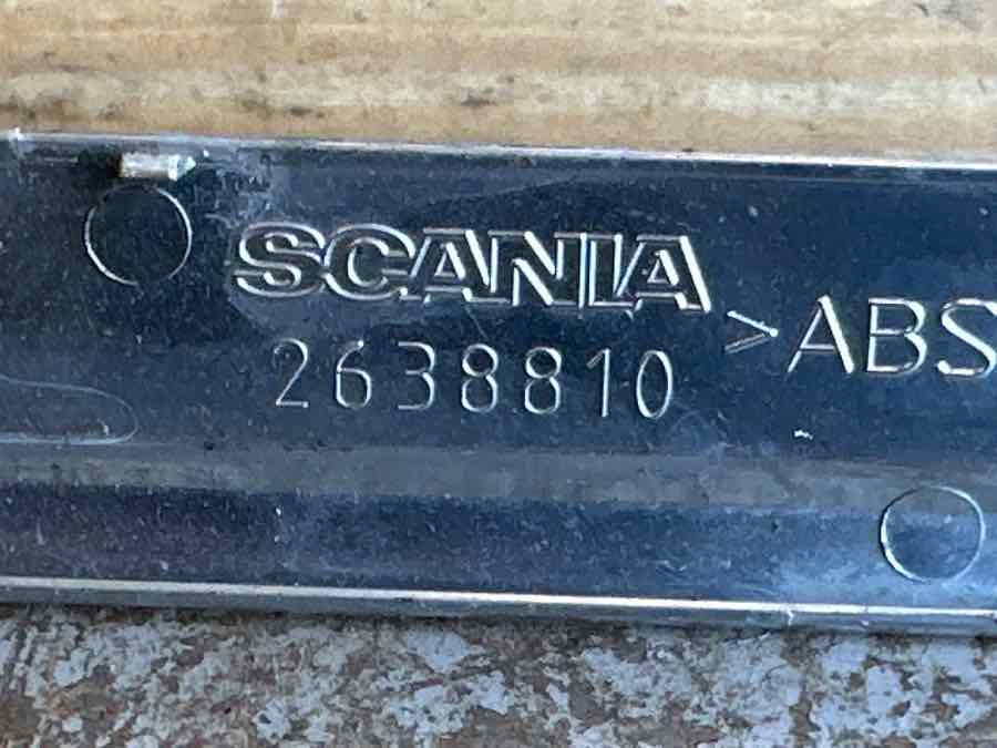 SCANIA TRIM PANEL 2638810 - Cabine en interieur voor Vrachtwagen: afbeelding 3 SCANIA TRIM PANEL 2638810 - Cabine en interieur voor Vrachtwagen: afbeelding 3