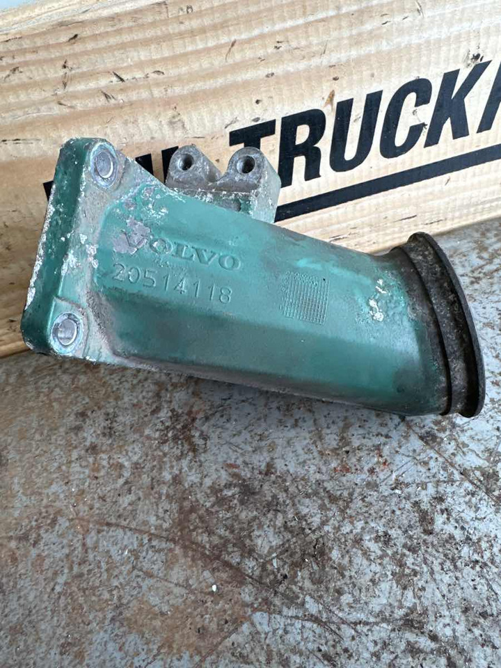 VOLVO AIR PIPE 20514118 - Luchtinlaatpijp voor Vrachtwagen: afbeelding 1 VOLVO AIR PIPE 20514118 - Luchtinlaatpijp voor Vrachtwagen: afbeelding 1