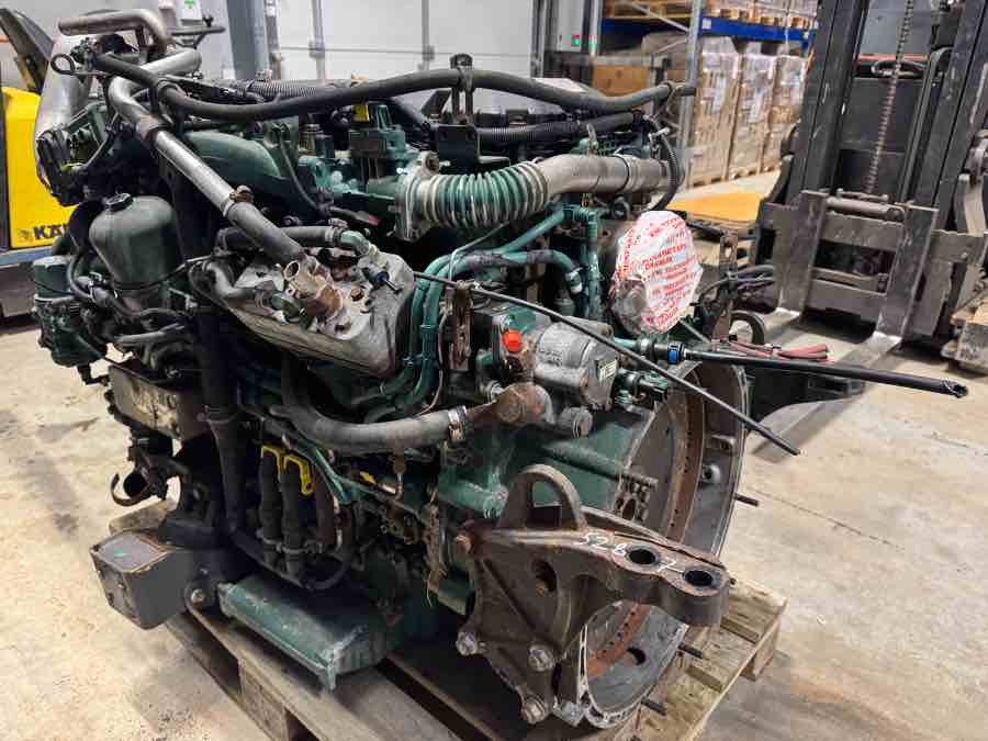 VOLVO BUS MOTOR B8R - 320 EPG // 22027286 - Motor voor Vrachtwagen: afbeelding 3 VOLVO BUS MOTOR B8R - 320 EPG // 22027286 - Motor voor Vrachtwagen: afbeelding 3