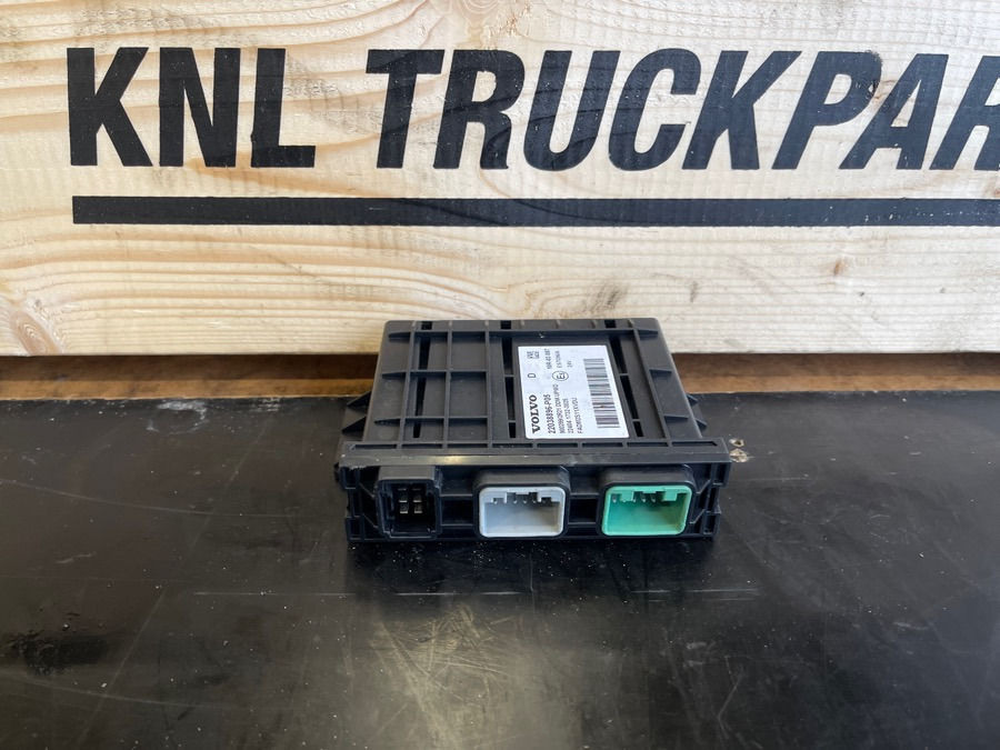 VOLVO CONTROL UNIT 22038896 - Elektrisch systeem voor Vrachtwagen: afbeelding 1 VOLVO CONTROL UNIT 22038896 - Elektrisch systeem voor Vrachtwagen: afbeelding 1