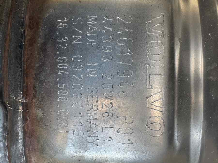 VOLVO EXHAUST 24617946 - Geluiddemper/ Uitlaatsysteem voor Vrachtwagen: afbeelding 4 VOLVO EXHAUST 24617946 - Geluiddemper/ Uitlaatsysteem voor Vrachtwagen: afbeelding 4