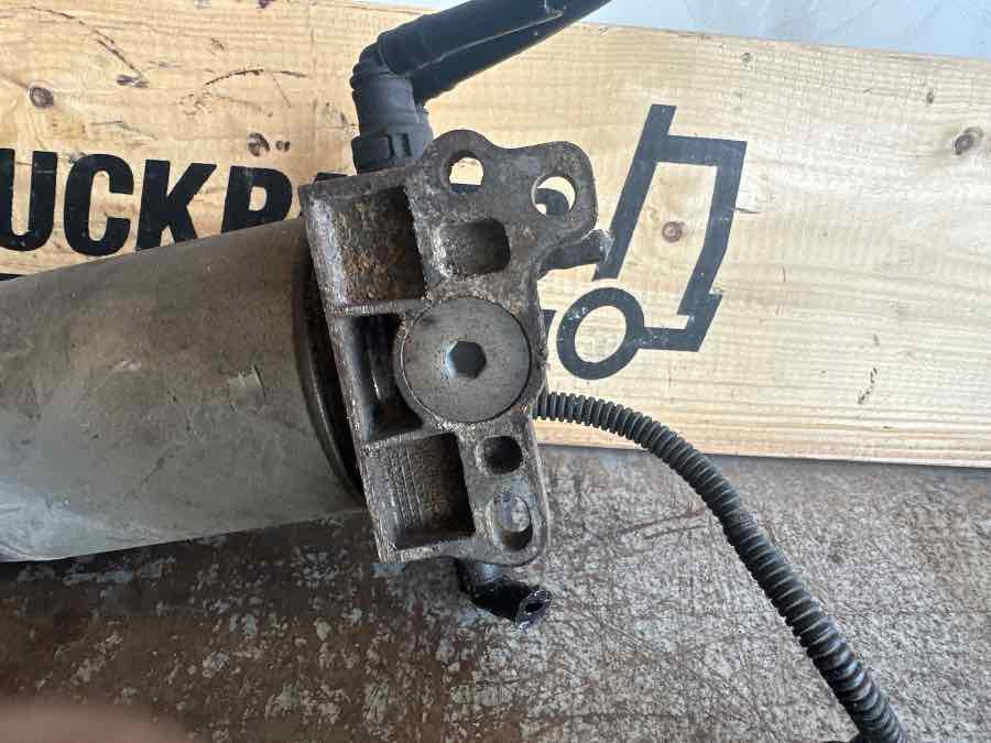 VOLVO FUEL FILTER 20591266 - Brandstoftoevoer voor Vrachtwagen: afbeelding 4 VOLVO FUEL FILTER 20591266 - Brandstoftoevoer voor Vrachtwagen: afbeelding 4