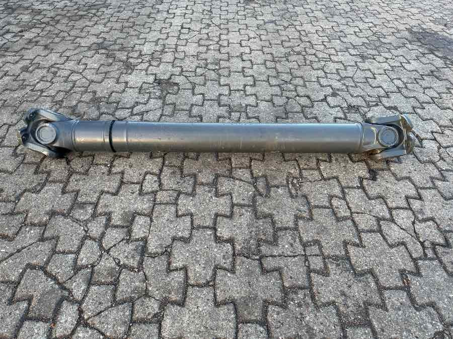 VOLVO PROPSHAFT 25817742 - Cardanas voor Vrachtwagen: afbeelding 1 VOLVO PROPSHAFT 25817742 - Cardanas voor Vrachtwagen: afbeelding 1