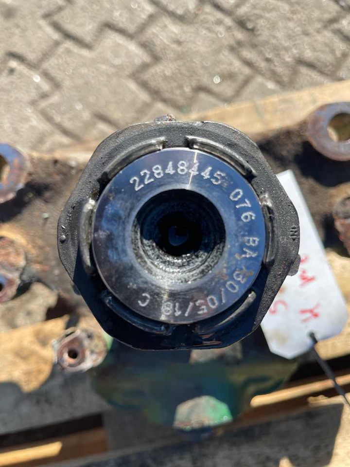VOLVO STEERING KNUCKLE 22848445 - Fusee voor Vrachtwagen: afbeelding 2 VOLVO STEERING KNUCKLE 22848445 - Fusee voor Vrachtwagen: afbeelding 2