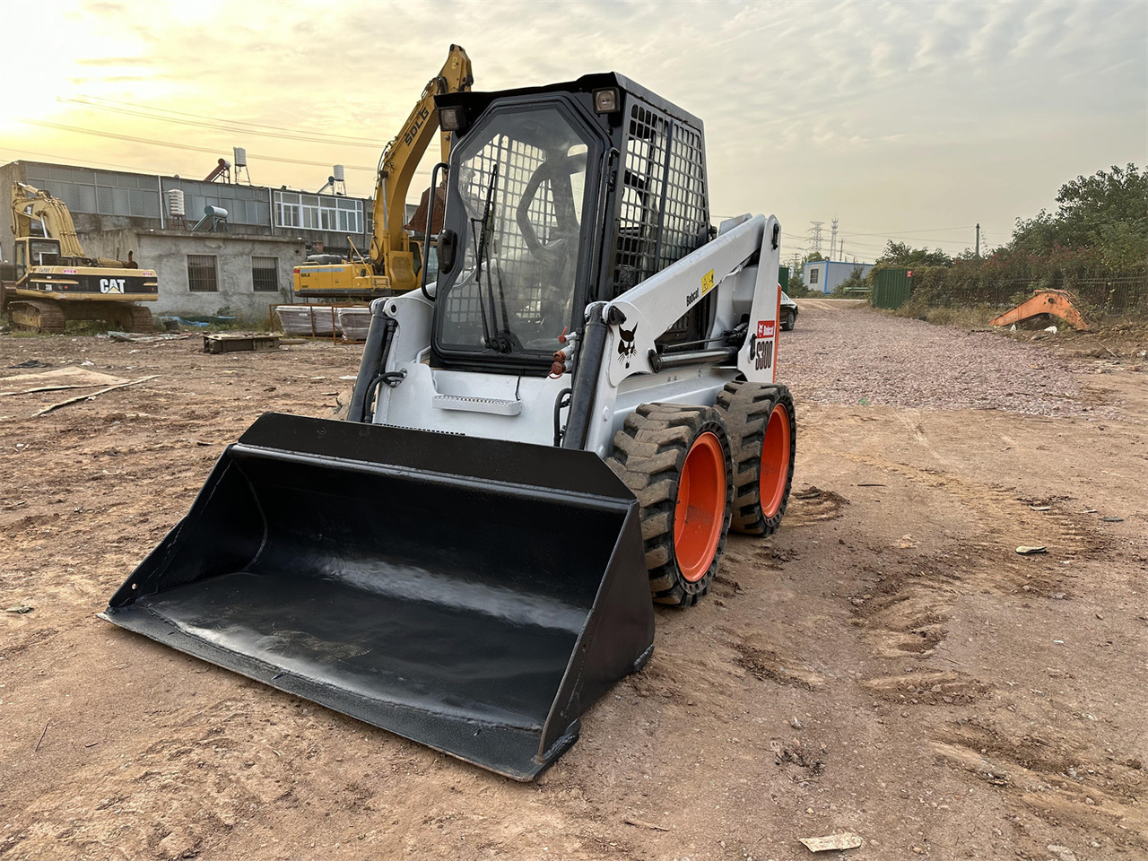 BOBCAT S300 - Schranklader: afbeelding 2 BOBCAT S300 - Schranklader: afbeelding 2