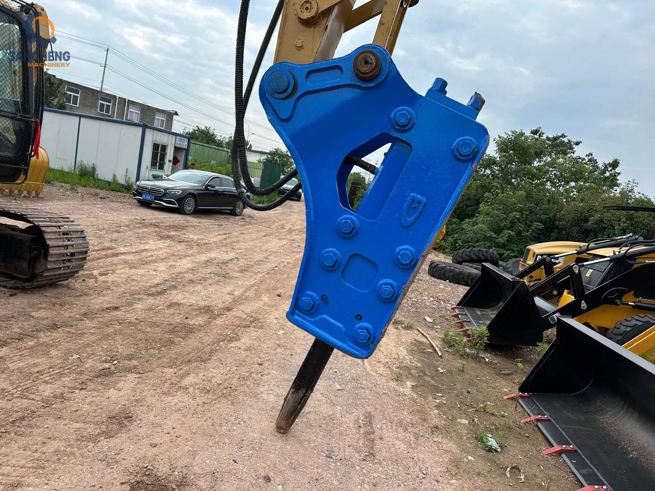 CAT 320CL with hammer - Rupsgraafmachine: afbeelding 5 CAT 320CL with hammer - Rupsgraafmachine: afbeelding 5