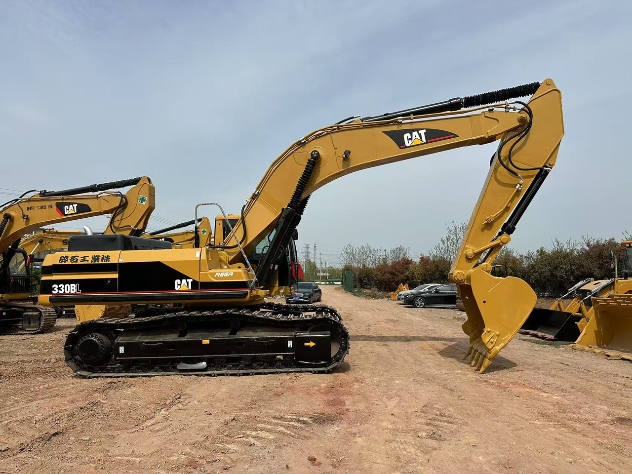 CAT 330BL - Rupsgraafmachine: afbeelding 2 CAT 330BL - Rupsgraafmachine: afbeelding 2