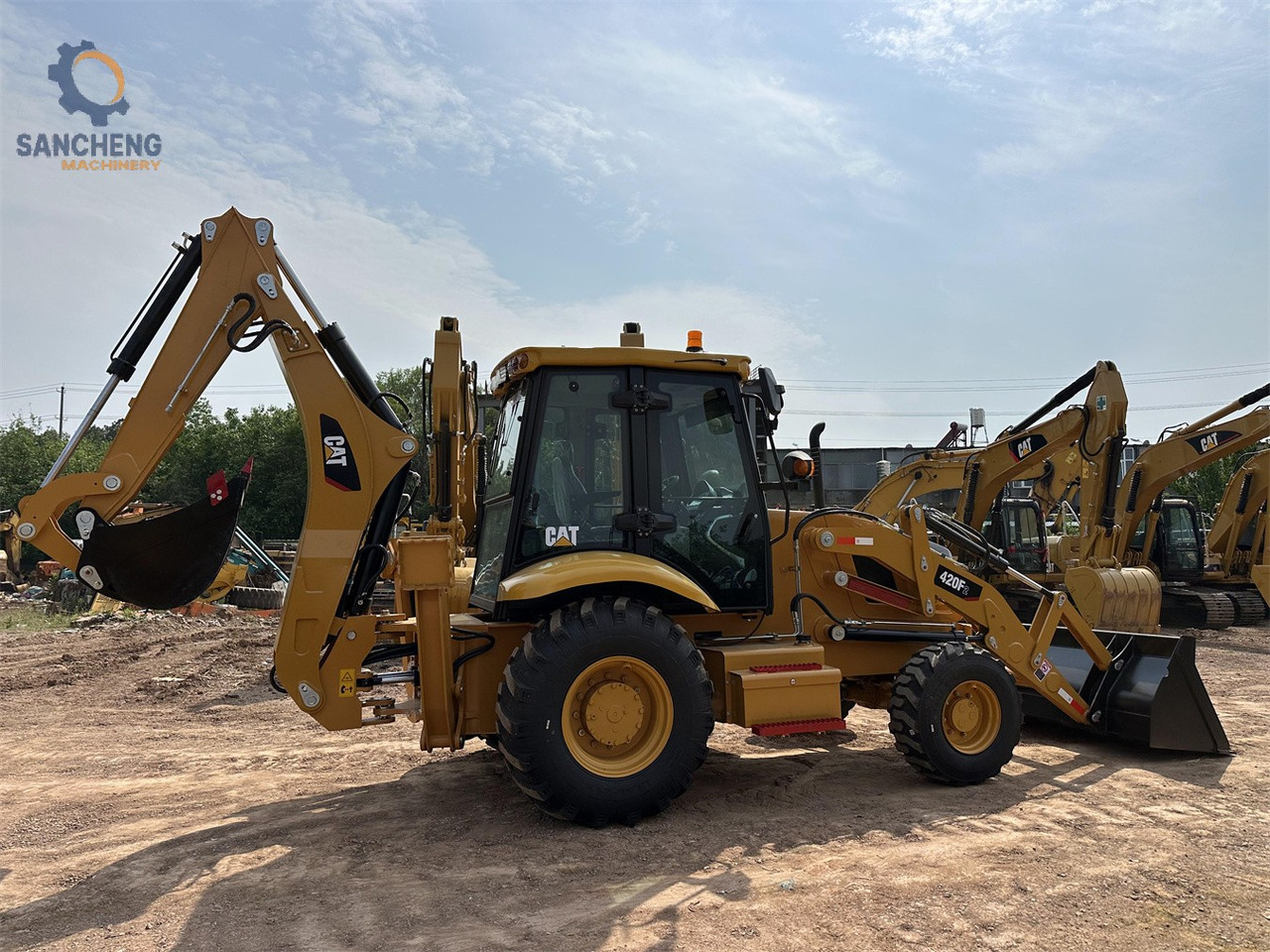 CAT 420F2 - Graaflaadmachine: afbeelding 1 CAT 420F2 - Graaflaadmachine: afbeelding 1