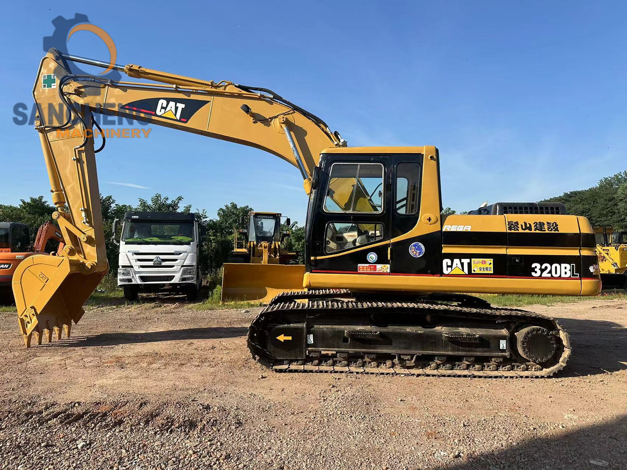 CATERPILLAR 320BL - Rupsgraafmachine: afbeelding 2 CATERPILLAR 320BL - Rupsgraafmachine: afbeelding 2