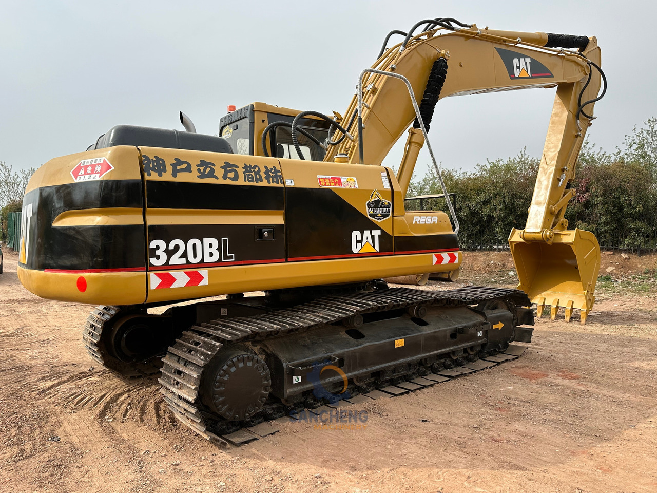 CATERPILLAR 320BL - Rupsgraafmachine: afbeelding 1 CATERPILLAR 320BL - Rupsgraafmachine: afbeelding 1