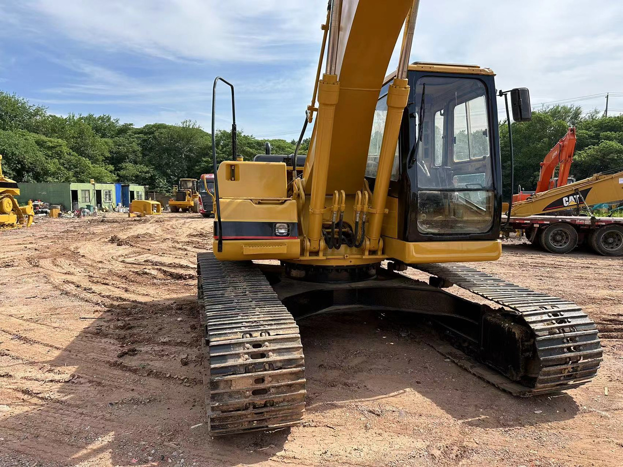 CATERPILLAR 320BL - Rupsgraafmachine: afbeelding 4 CATERPILLAR 320BL - Rupsgraafmachine: afbeelding 4