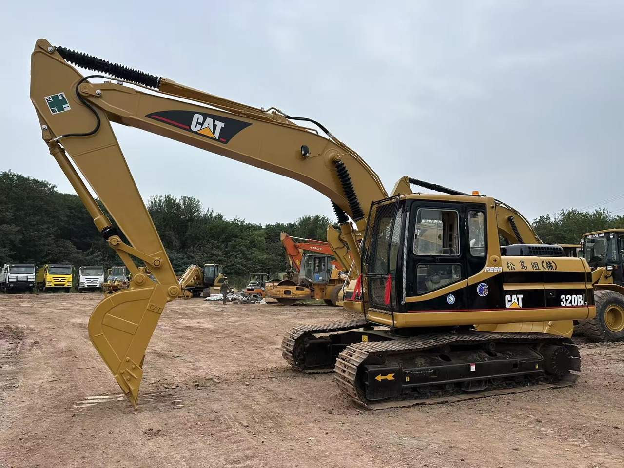 CATERPILLAR 320BL - Rupsgraafmachine: afbeelding 3 CATERPILLAR 320BL - Rupsgraafmachine: afbeelding 3