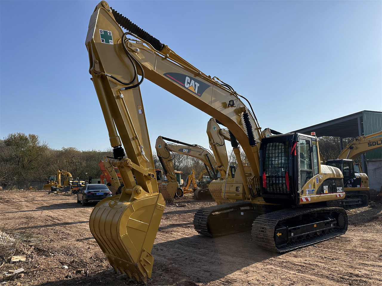 CATERPILLAR 320C - Rupsgraafmachine: afbeelding 3 CATERPILLAR 320C - Rupsgraafmachine: afbeelding 3