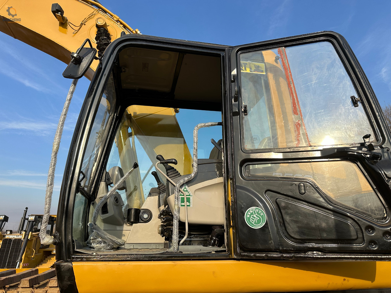 CATERPILLAR 320CL - Amfibische graafmachine: afbeelding 5 CATERPILLAR 320CL - Amfibische graafmachine: afbeelding 5