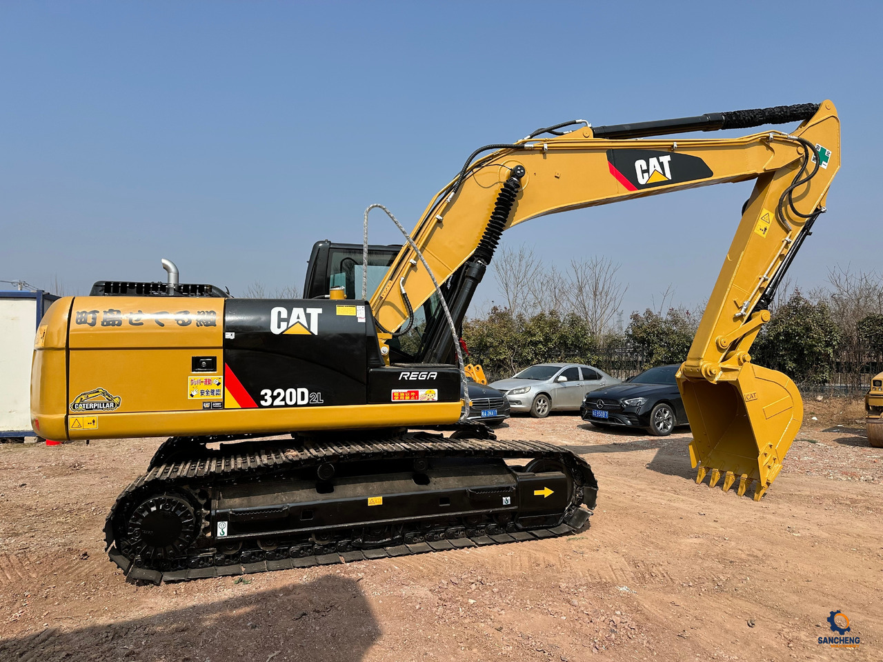 CATERPILLAR 320D2L - Rupsgraafmachine: afbeelding 2 CATERPILLAR 320D2L - Rupsgraafmachine: afbeelding 2