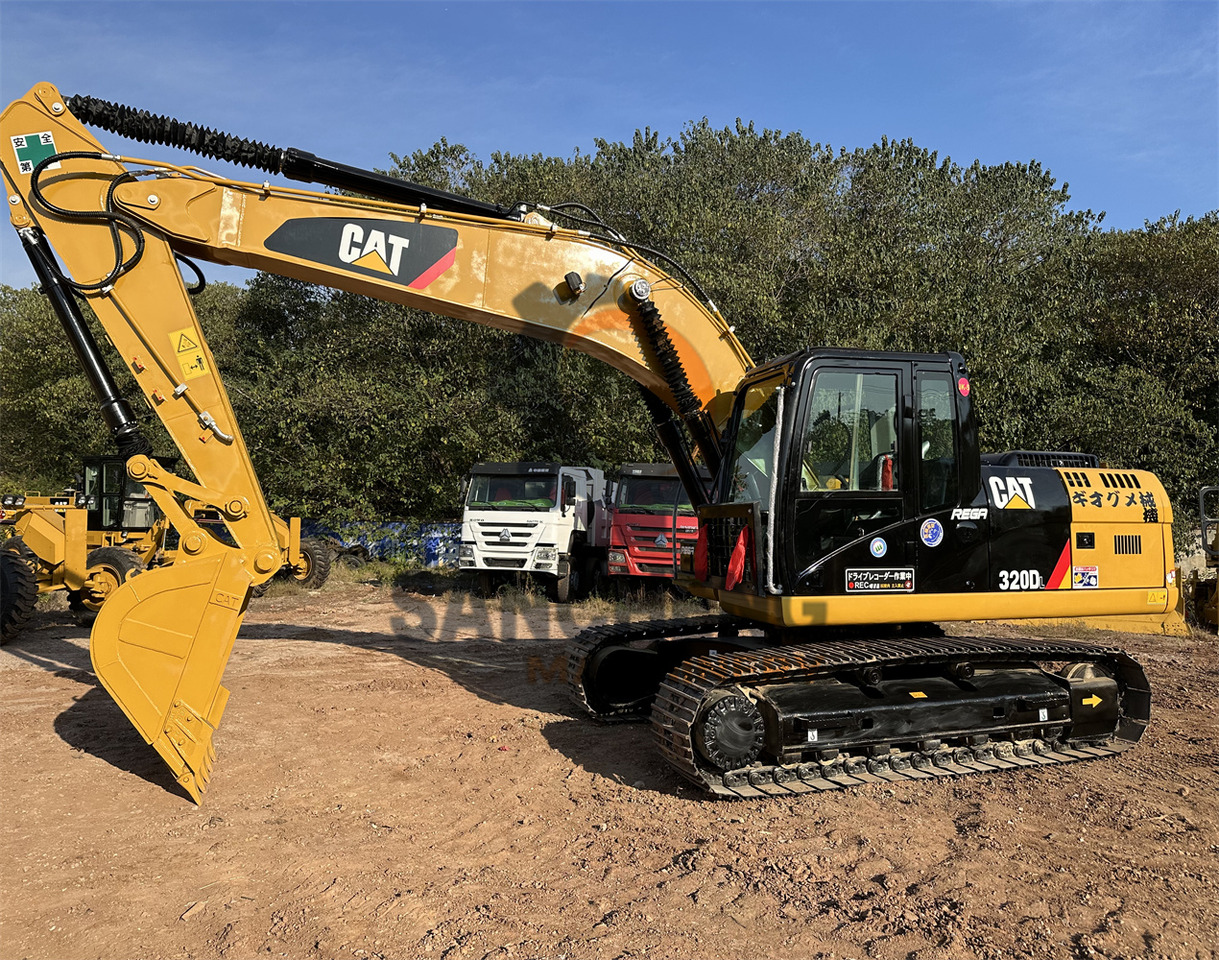 CATERPILLAR 320DL - Rupsgraafmachine: afbeelding 2 CATERPILLAR 320DL - Rupsgraafmachine: afbeelding 2