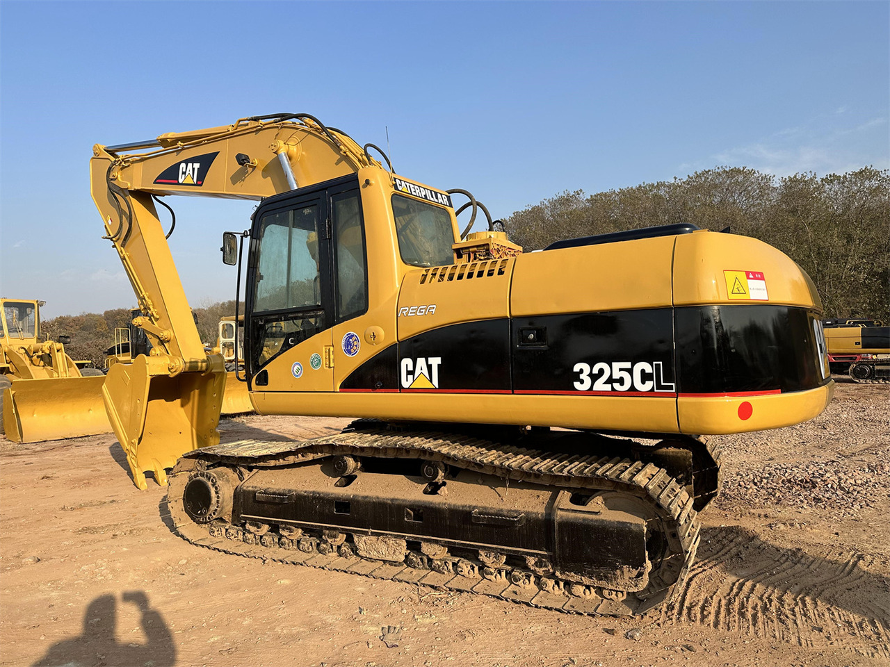 CATERPILLAR 325C - Rupsgraafmachine: afbeelding 2 CATERPILLAR 325C - Rupsgraafmachine: afbeelding 2