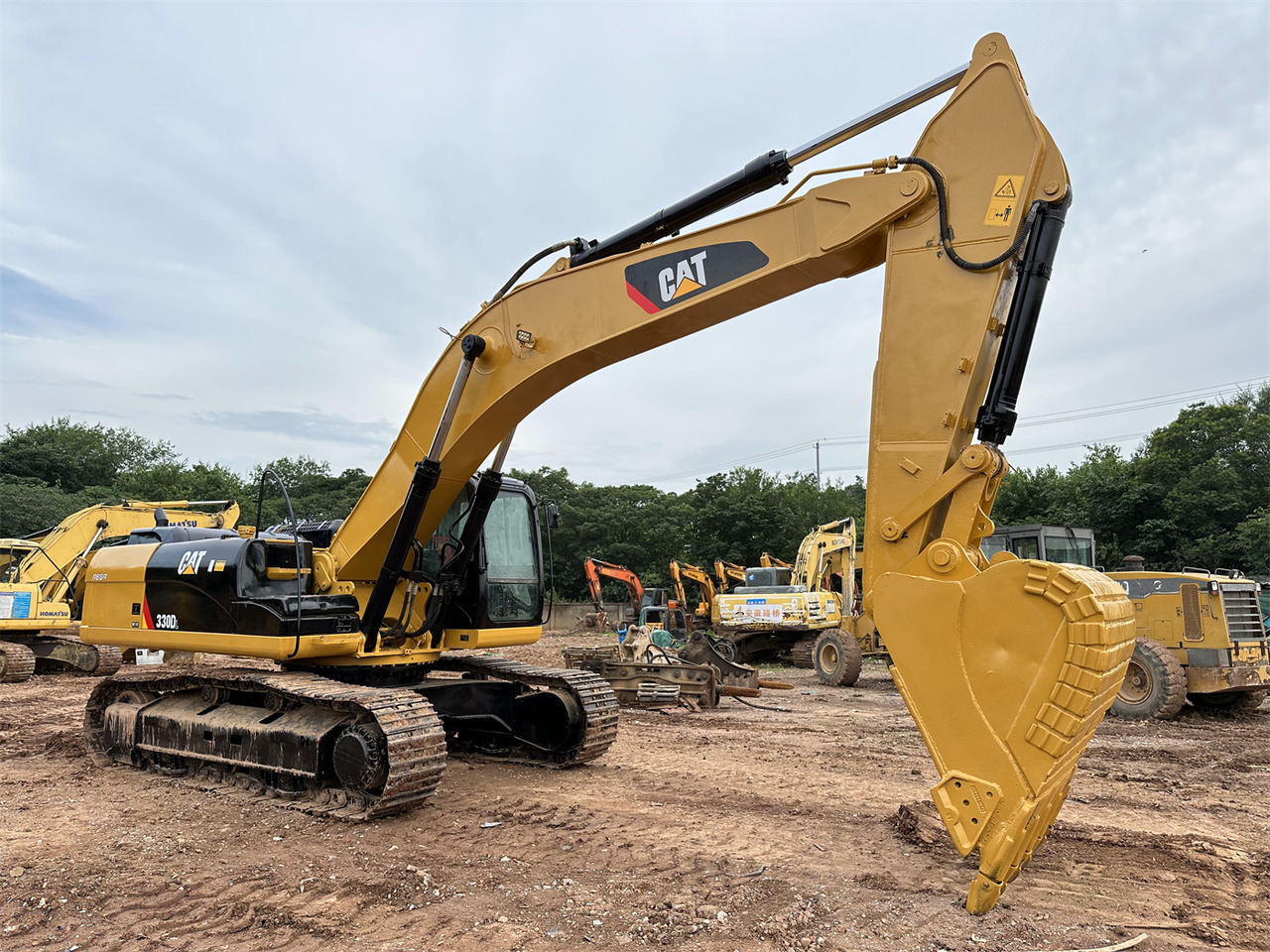 CATERPILLAR 330D - Rupsgraafmachine: afbeelding 2 CATERPILLAR 330D - Rupsgraafmachine: afbeelding 2