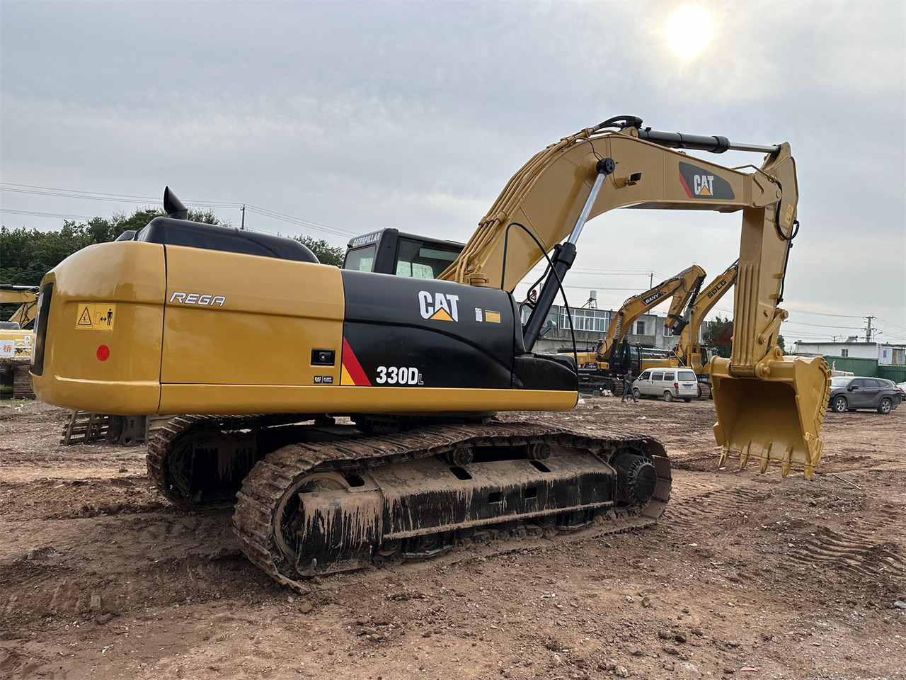 CATERPILLAR 330D - Rupsgraafmachine: afbeelding 1 CATERPILLAR 330D - Rupsgraafmachine: afbeelding 1